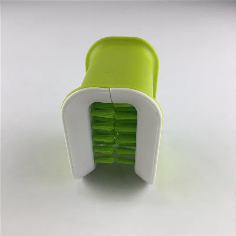 U-Shaped Knife And Cutlery.