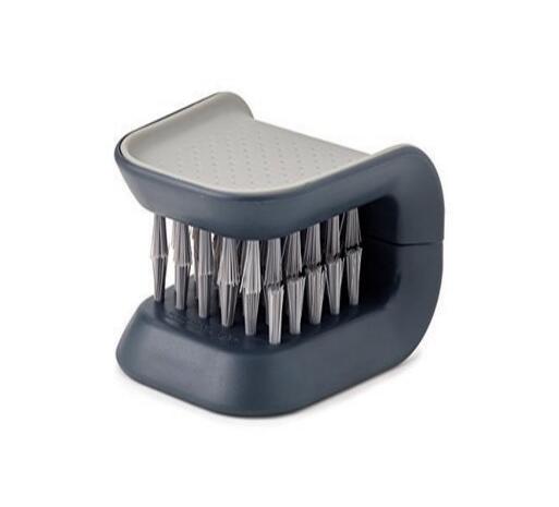 U-Shaped Knife And Cutlery.