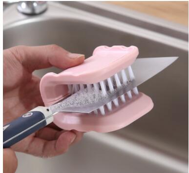 U-Shaped Knife And Cutlery.
